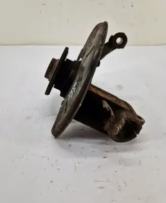Volkswagen Touran I Front wheel hub 