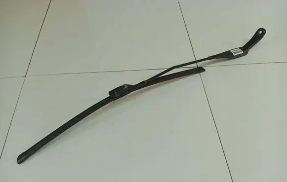 Peugeot Partner Front wiper blade arm 9682974380