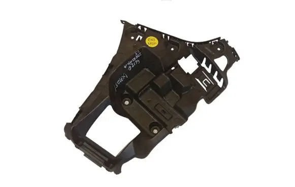 BMW 1 F40 Rear bumper mounting bracket 8072575