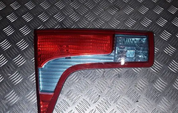 Citroen C5 Tailgate rear/tail lights 89032711