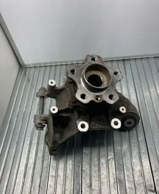 BMW X5 G05 Rear wheel hub 6876653 687665303L