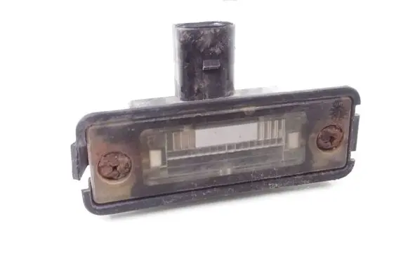 Volkswagen Golf IV Number plate light 1j6943021