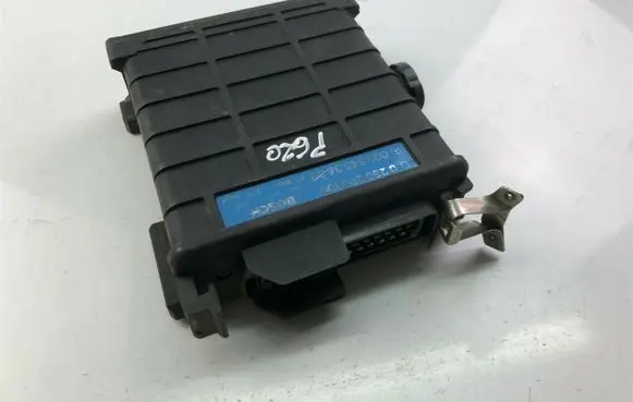 Mercedes-Benz E W124 Other control units/modules 0025453632 P620