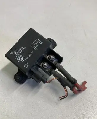 BMW X5 E70 Coolant fan relay 7661503