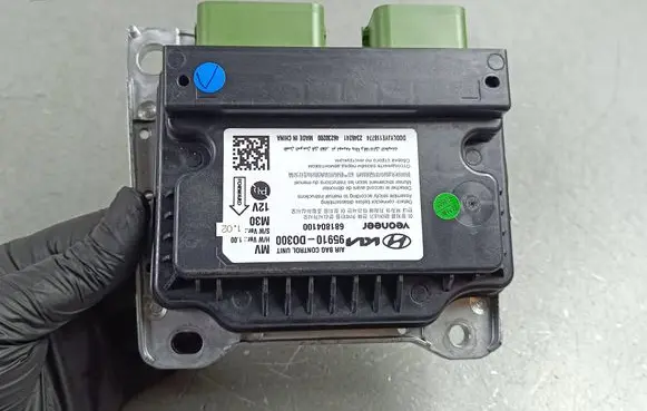 KIA EV9 Airbag control unit/module 95910DO300 681804100 D0DLYJYE118774