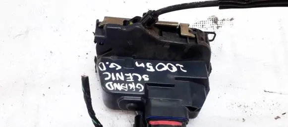 Renault Scenic II - Grand scenic II Rear door lock 8200466050