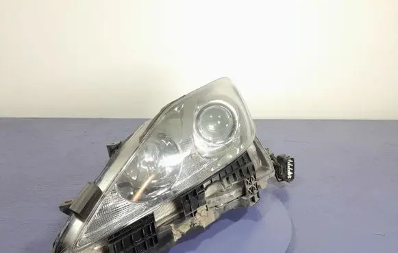 Lexus IS 220D-250-350 Headlight/headlamp