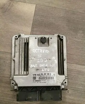 Skoda Octavia Mk3 (5E) Engine control unit/module 04L907309R