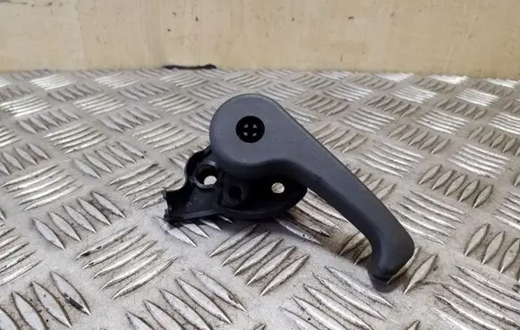 KIA Sorento Engine bonnet (hood) release handle