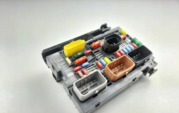Fuse box set