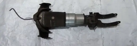 Audi Q7 4L Air suspension front shock absorber 