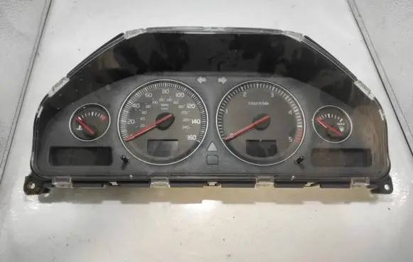 Volvo S60 Speedometer (instrument cluster) 8602765 8673263 69294750T