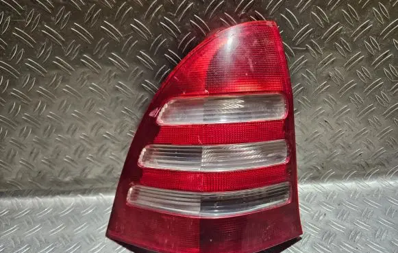 Mercedes-Benz C W203 Rear/tail lights A2038201164
