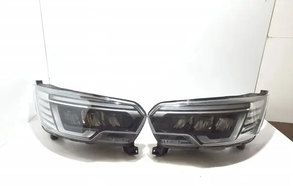 Renault Trafic III (X82) Headlight/headlamp