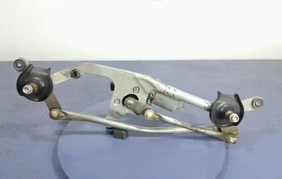 Toyota Auris E180 Front wiper linkage and motor 85110-02340