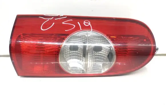 Renault Master II Rear/tail lights 8200171472