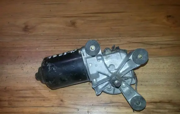 Mazda 323 F Wiper motor 8492000981