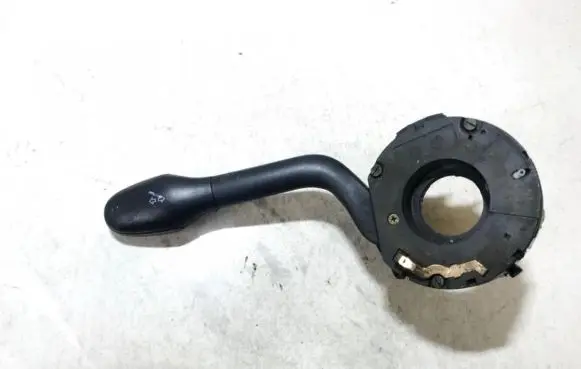 Volkswagen Polo III 6N 6N2 6NF Indicator stalk dotsaeqb91