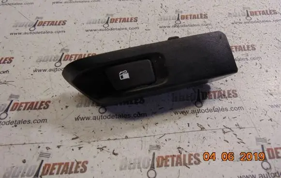 Toyota Auris 150 Fuel cap release pull handle 