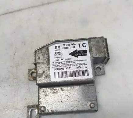 Opel Corsa C Airbag control unit/module 24439954 327963935 LCT0892713R