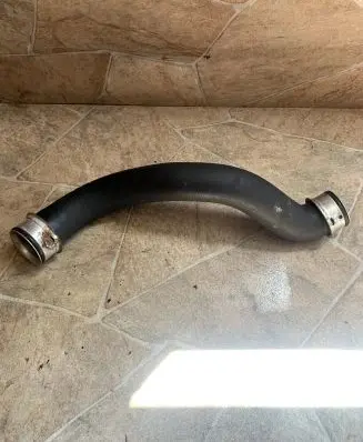 Mercedes-Benz C W204 Engine coolant pipe/hose A2045011582