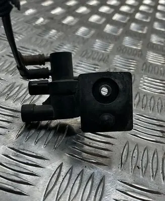 Chrysler Voyager Vacuum valve 1025A