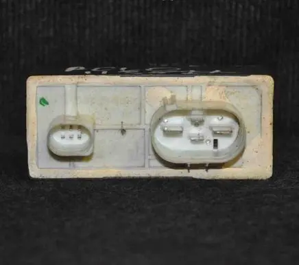 Volkswagen Polo V 6R Coolant fan relay 