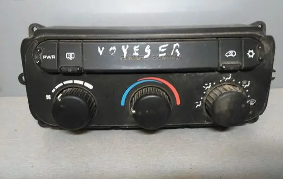 Chrysler Voyager Climate control unit P05005038AA 05005038AA 58024E