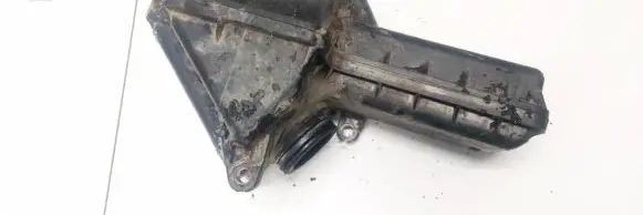 Intake resonator