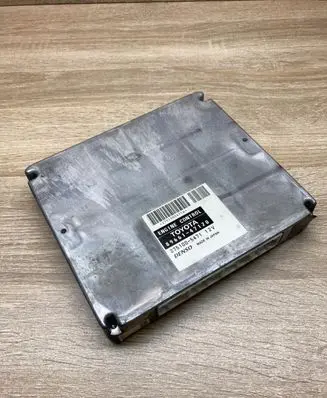 Toyota Prius (XW20) Engine control unit/module ECU 8966147120 2751005471