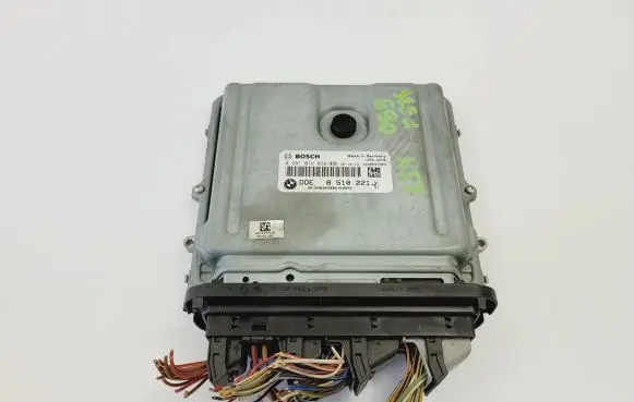 BMW M3 Engine ECU kit and lock set 0281016838