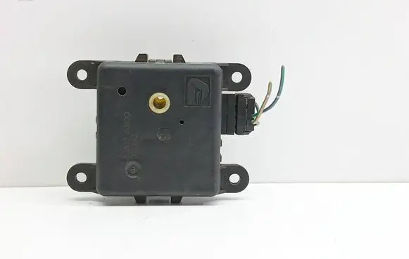 Nissan Terrano Air flap motor/actuator 3J30030820 001223