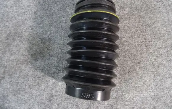 BMW 1 E81 E87 Rear strut damper dust cover boot 6798248