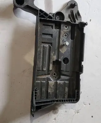 Volkswagen T-Roc Battery box tray 5Q0915321K
