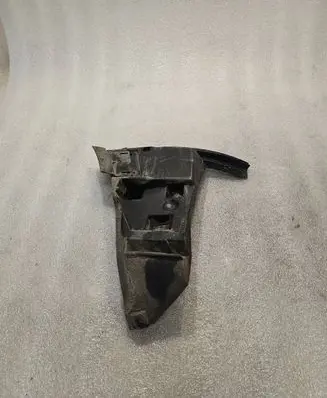 Volvo XC70 Front bumper mounting bracket 09484270 2419