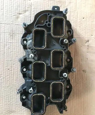 Dodge Challenger Intake manifold 05184199AF