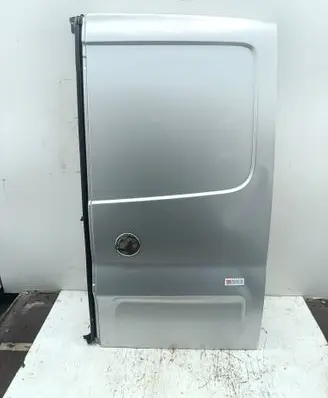 Renault Trafic III (X82) Rear door 