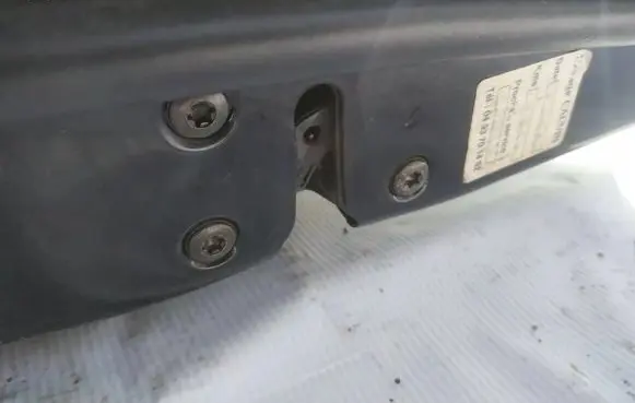 Hyundai Santa Fe Front door lock