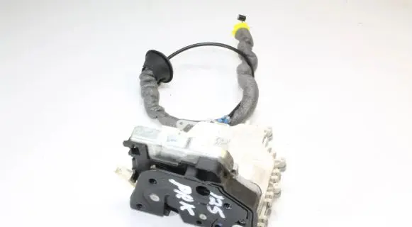 Audi Q3 8U Coupe door lock (next to the handle) 8J2837015C