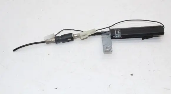 Porsche Boxster 986 Aerial antenna amplifier 98664710500