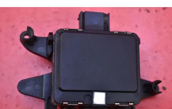 Tesla Model S Sensor 103822400B