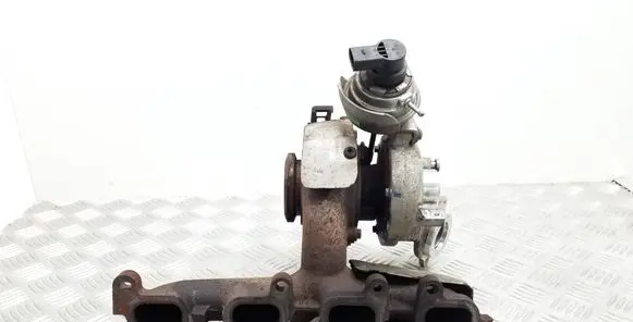 Volkswagen Touran II Turbo 03L253016T