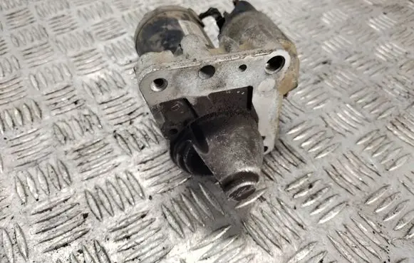Peugeot 5008 Starter motor 9663528880 M000T22471