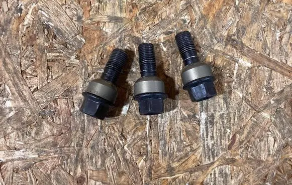 Porsche Cayenne (92A) Nuts/bolts WHT004676A