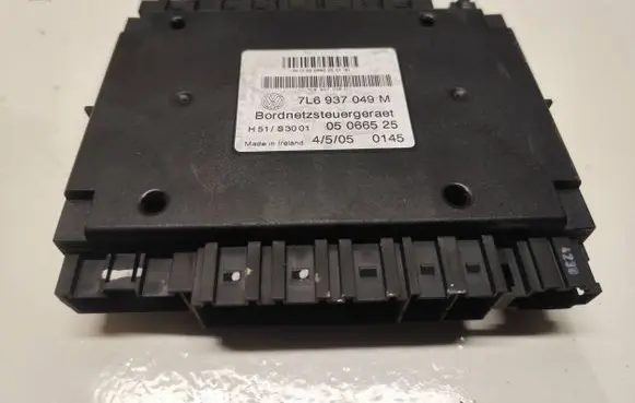 Volkswagen Touareg I Comfort/convenience module 7L6937049M 05066525 H51S3001