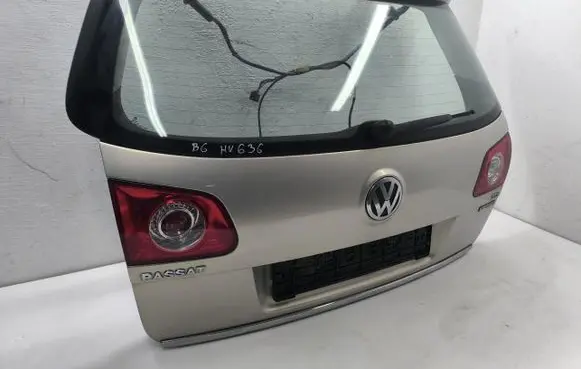 Volkswagen PASSAT B6 Tailgate/trunk/boot lid