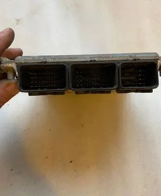 Renault Laguna II Engine control unit/module 8200095416 8200153946 0281010556