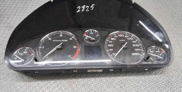 Peugeot 407 Speedometer (instrument cluster) 9658138280