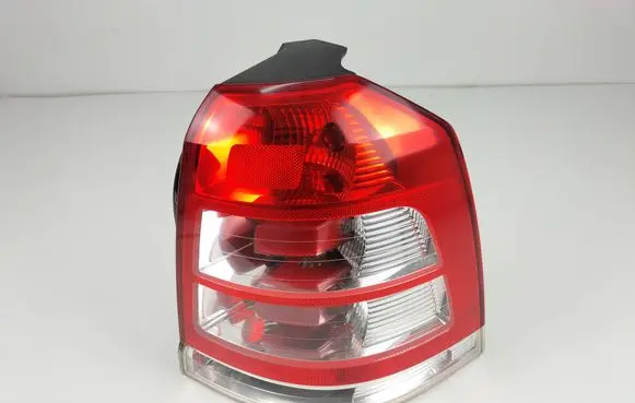 Opel Zafira B Rear/tail lights 13349826 428436430