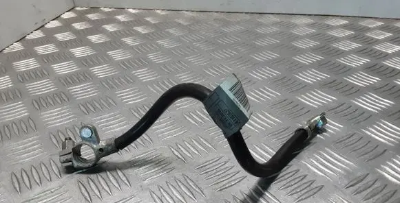 Mercedes-Benz E W212 Positive cable (battery) 557438 F0306696